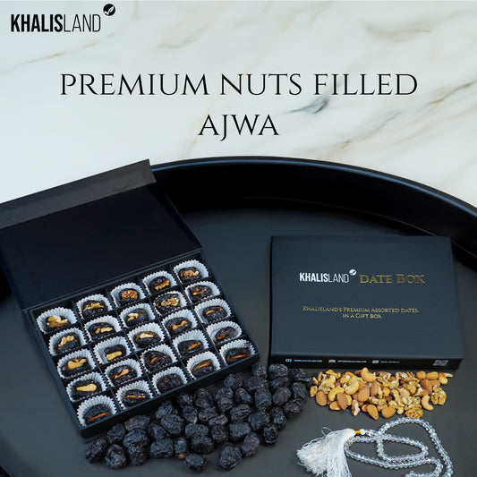 Nuts Filled Ajwa Date Box